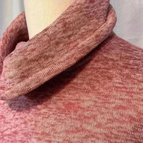 EUC Lands’ End Women’s Fleece Lined Pullover. Size Small. Cowel neck. - Picture 2 of 7